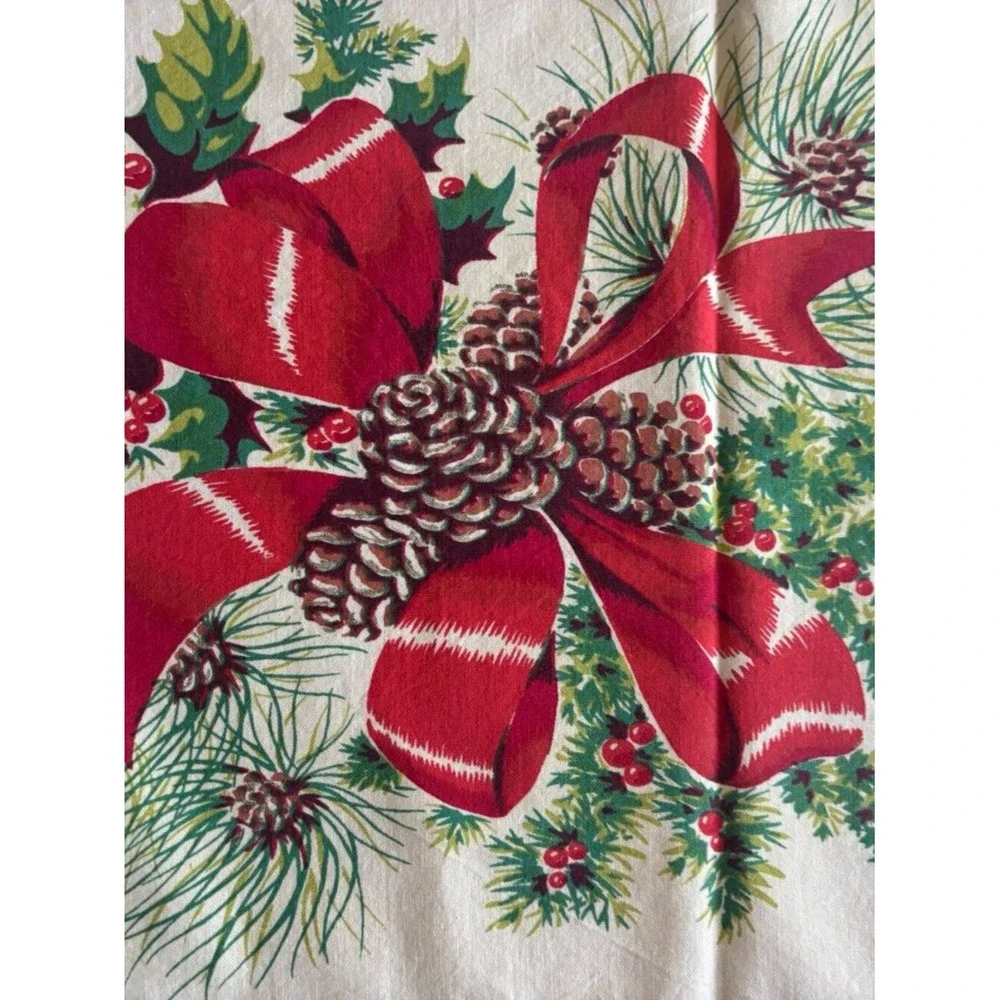 Vintage Christmas Tablecloth Red Bow Pinecone Holly Berry Evergreen Cream Print